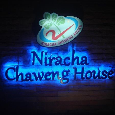 Hotel Niracha Chaweng House Exterior foto