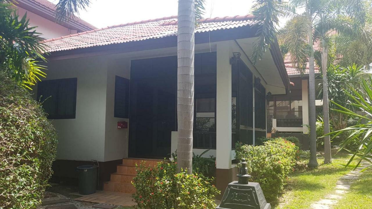 Hotel Niracha Chaweng House Exterior foto