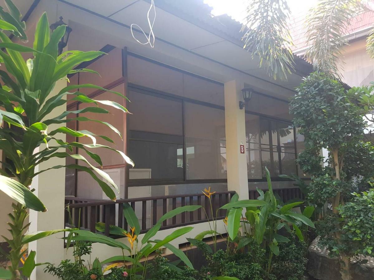 Hotel Niracha Chaweng House Exterior foto